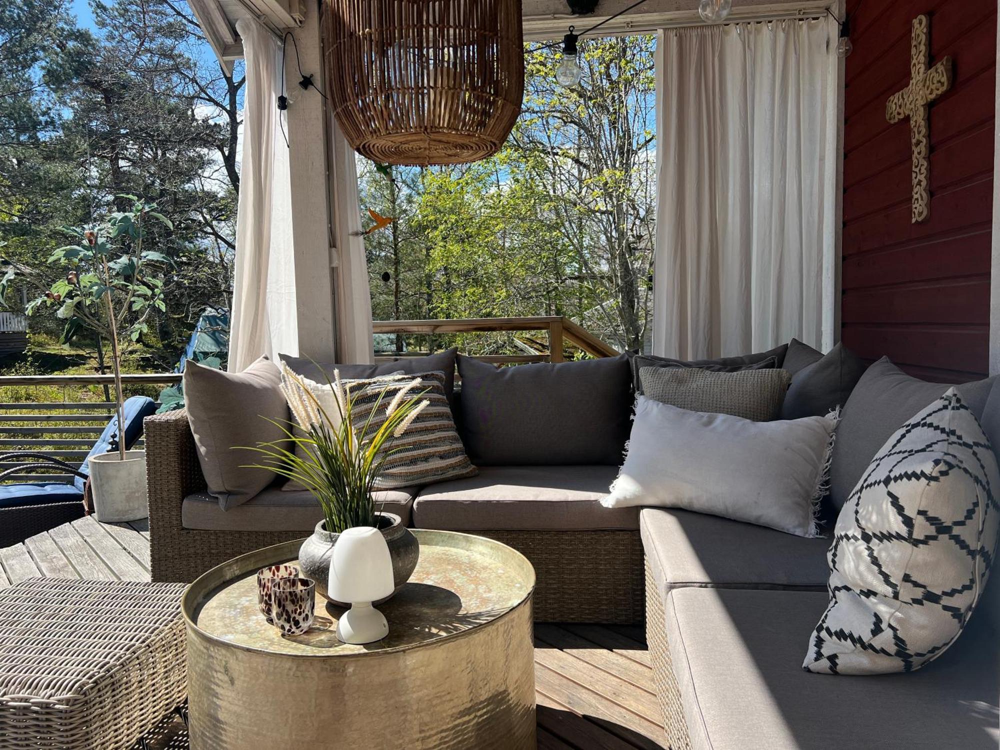 Charmigt Hus Pa Vindoe Estocolmo Exterior foto